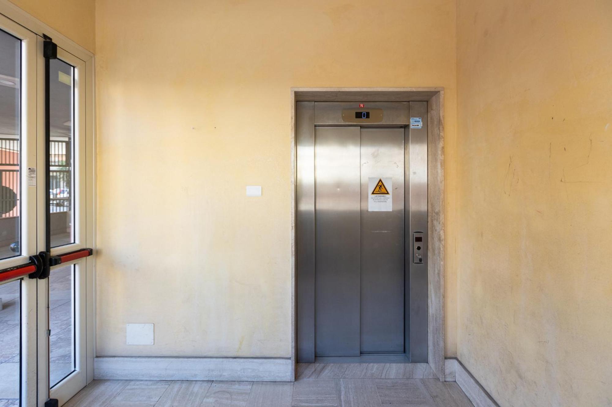 Fior Di Loto Central Cagliari Extérieur photo
